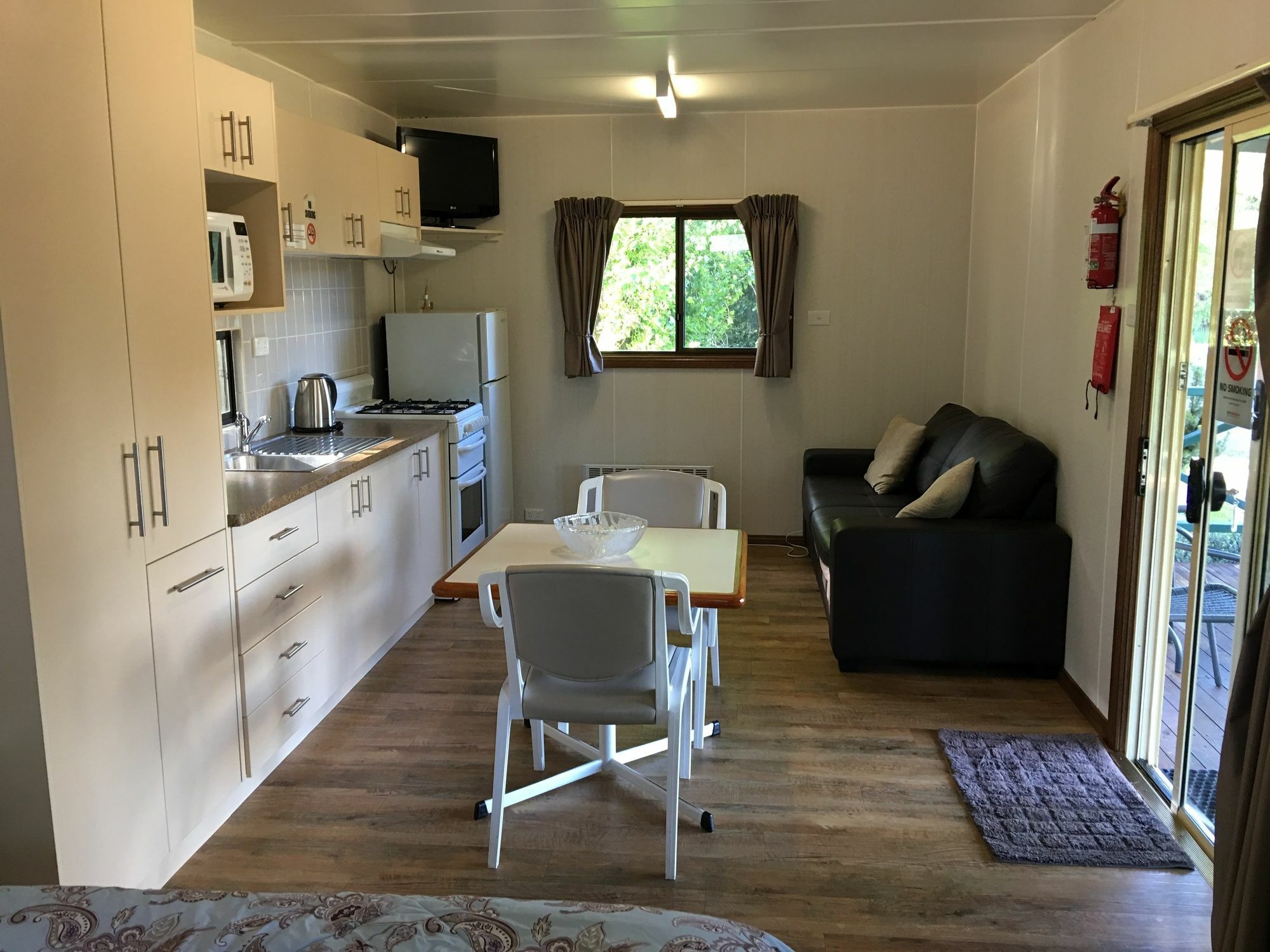 Gundagai Cabins & Tourist Park Exterior photo