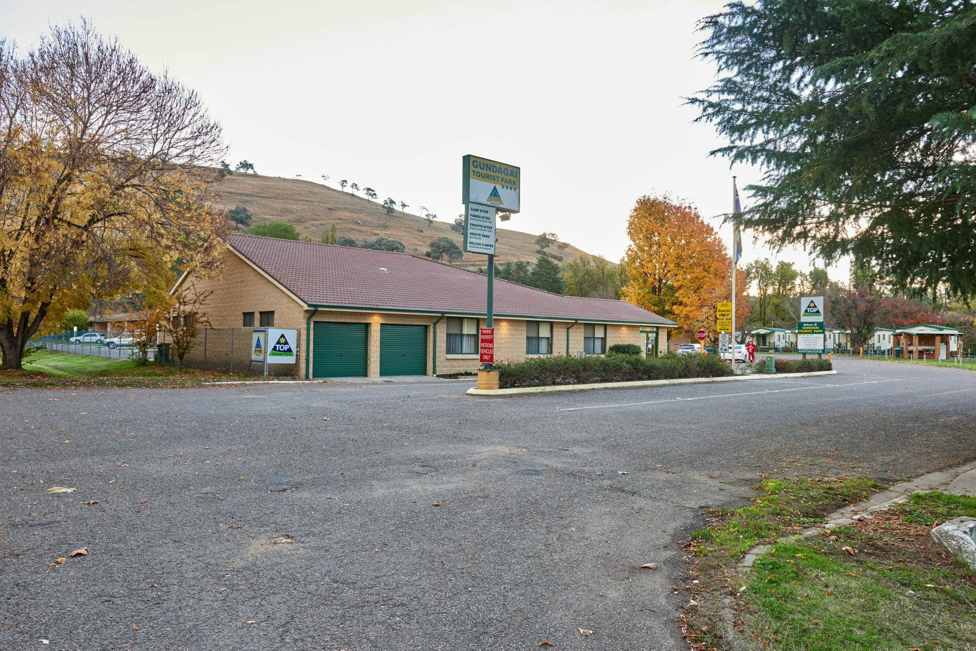 Gundagai Cabins & Tourist Park Exterior photo